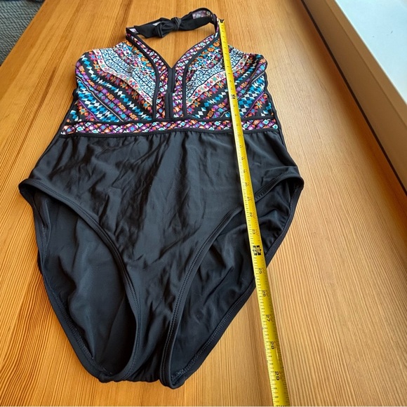 Aqua Green XL black geometric print tie neck one piece halter swimsuit - Picture 8 of 12